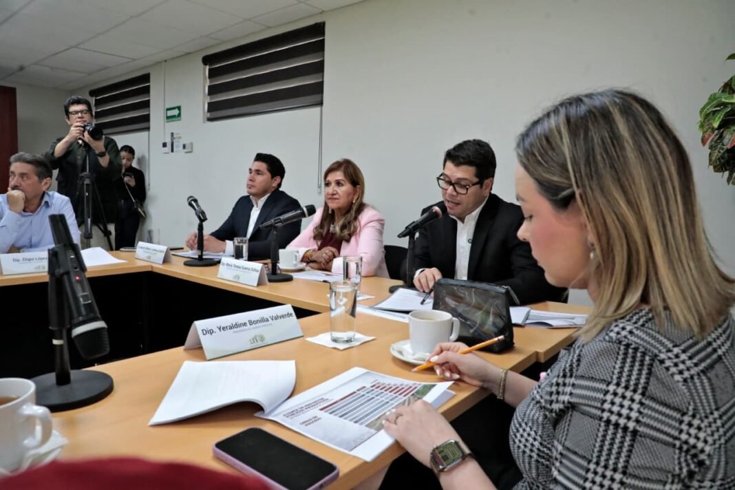 reunion_credito_sinaloa_congreso