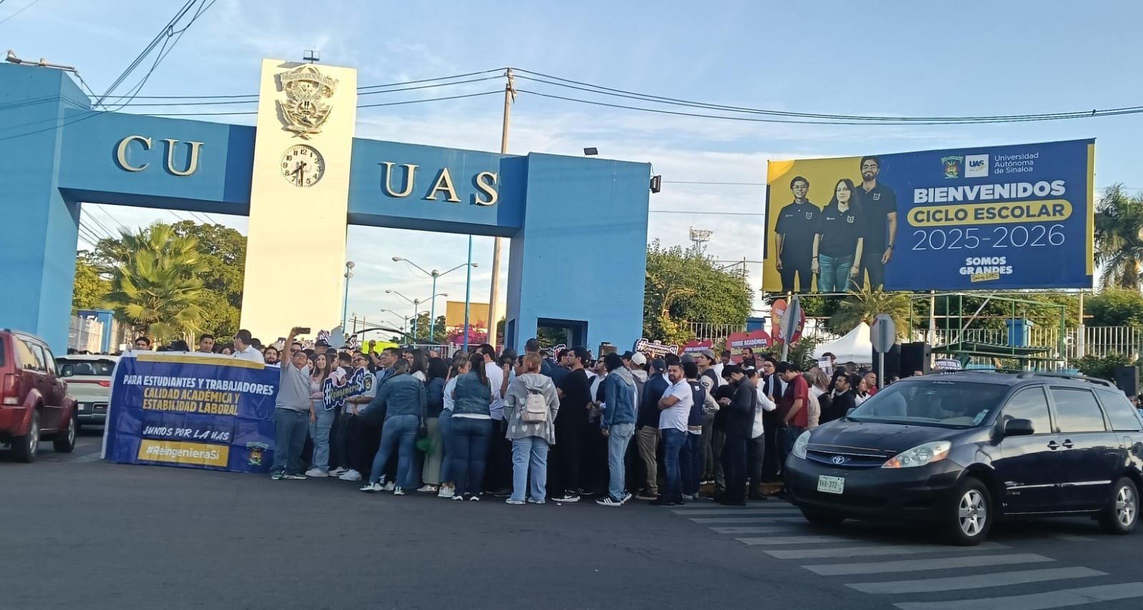 Comunidad universitaria se concentra en CU en defensa de la ...