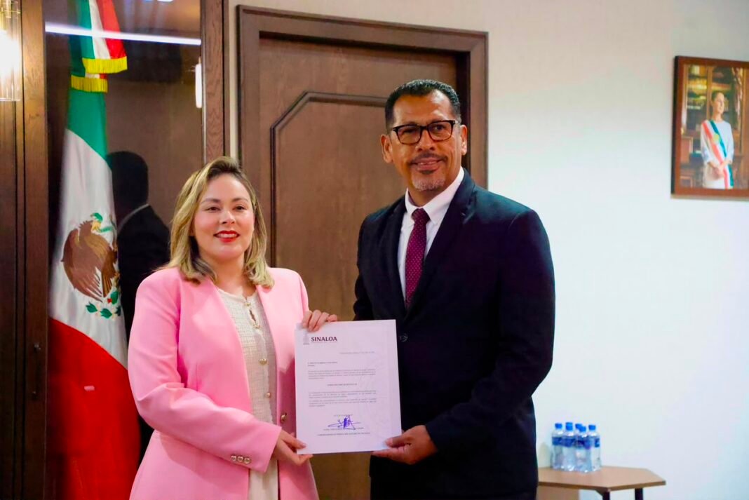 Efraín Barrios