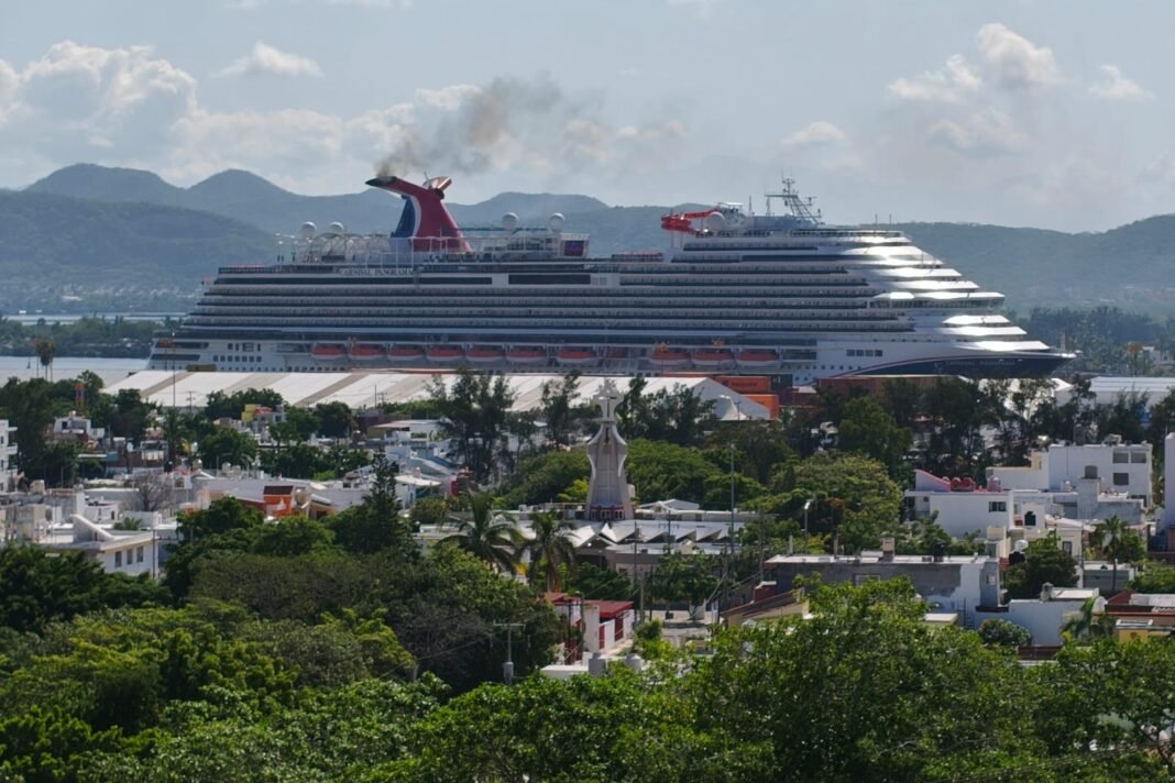 CARIBEAN PANORAMA